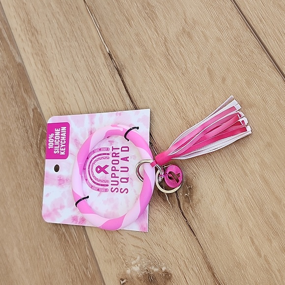 support squad Accessories - Breast cancer keychain